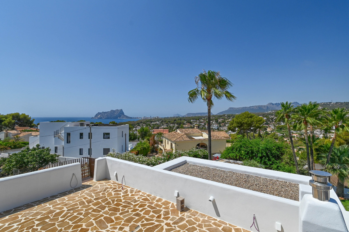 5 Bed Townhouse for sale in Benissa Costa Blanca, Alicante, Spain