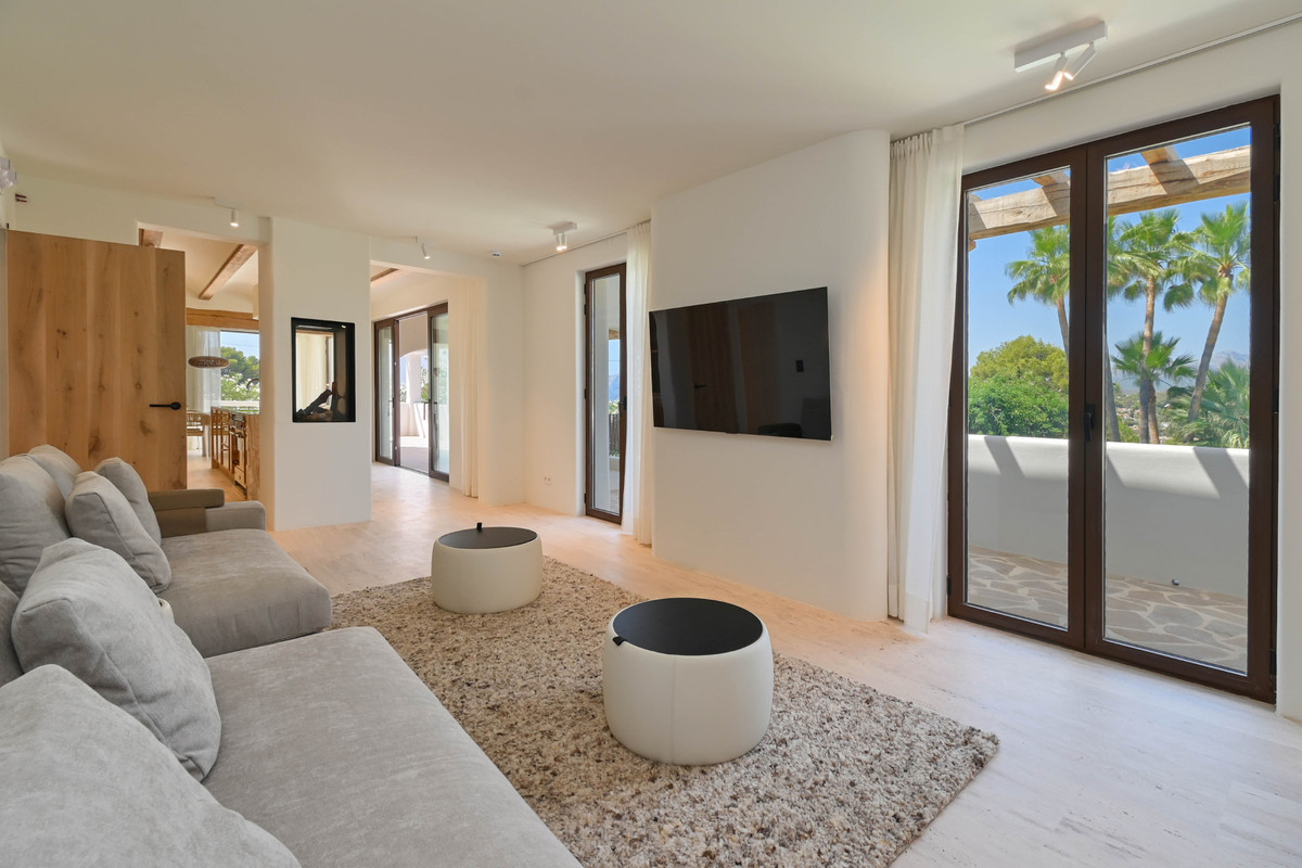 5 Bed Townhouse for sale in Benissa Costa Blanca, Alicante, Spain