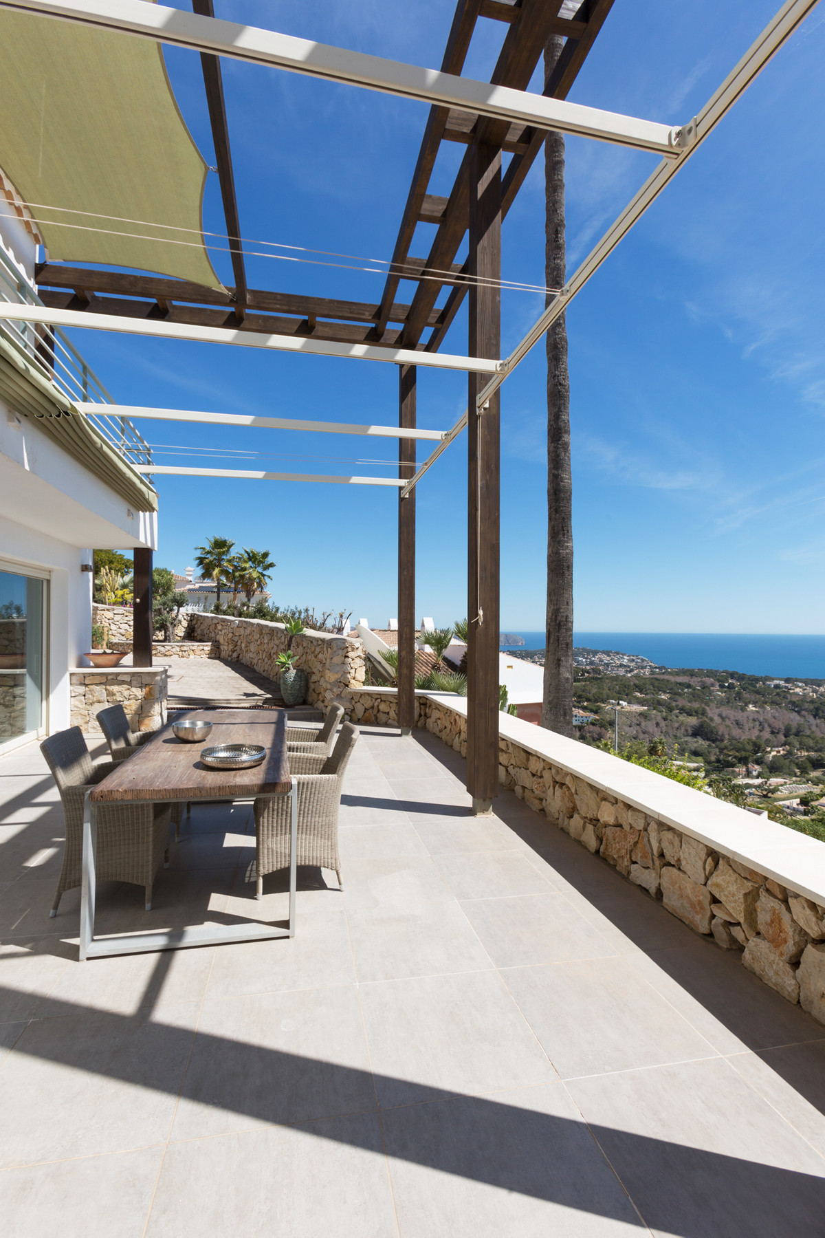4 Bed Townhouse for sale in La Fustera Costa Blanca, Alicante, Spain