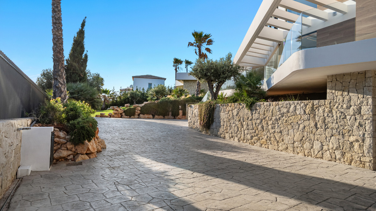 4 Bed Townhouse for sale in Javea Costa Blanca, Alicante, Spain