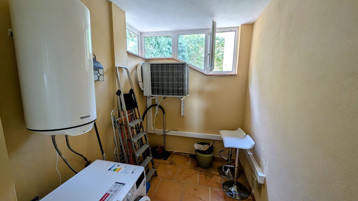 Se vende Apartamento Planta Baja de 2 dormitorios en Costa Del Sol, Málaga, España