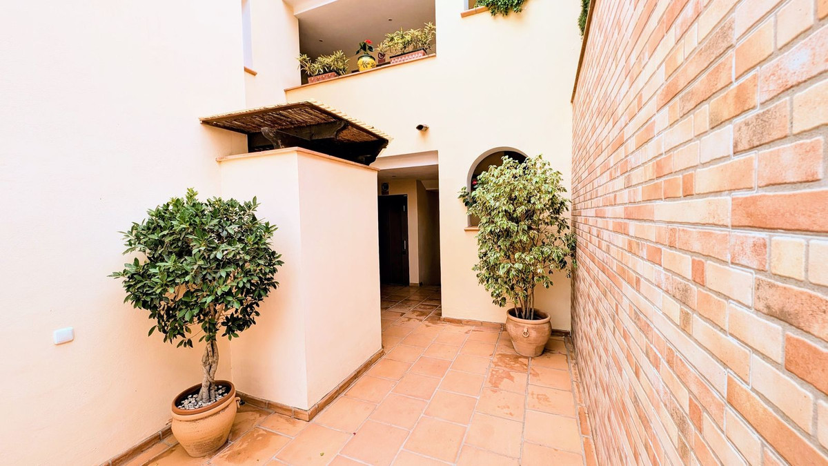 Se vende Apartamento Planta Baja de 2 dormitorios en Costa Del Sol, Málaga, España
