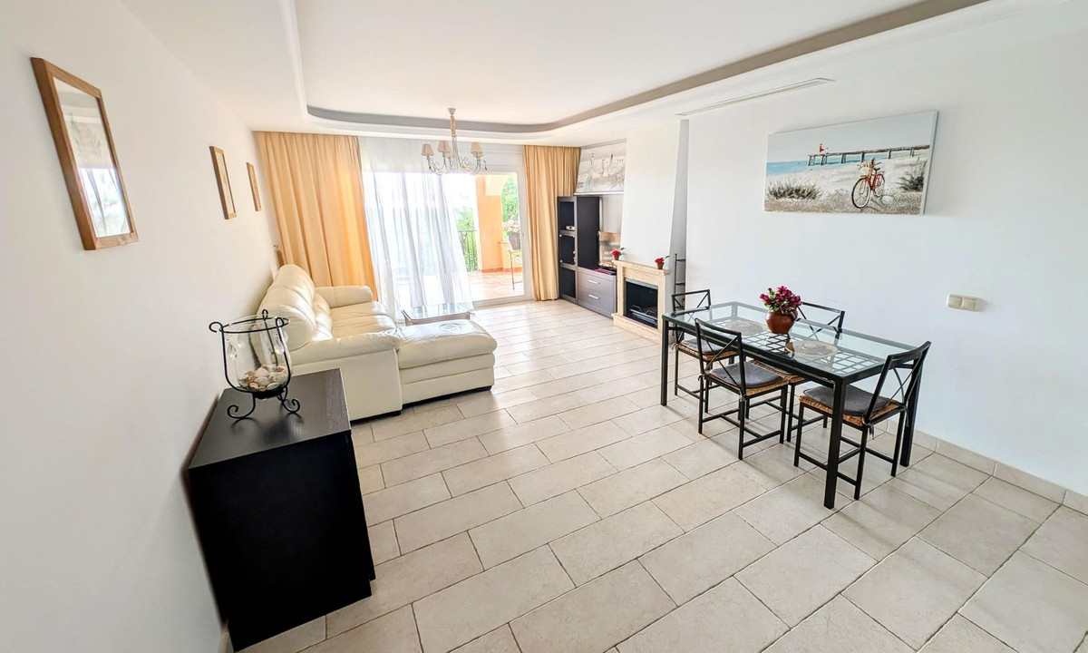 Se vende Apartamento Planta Baja de 2 dormitorios en Costa Del Sol, Málaga, España