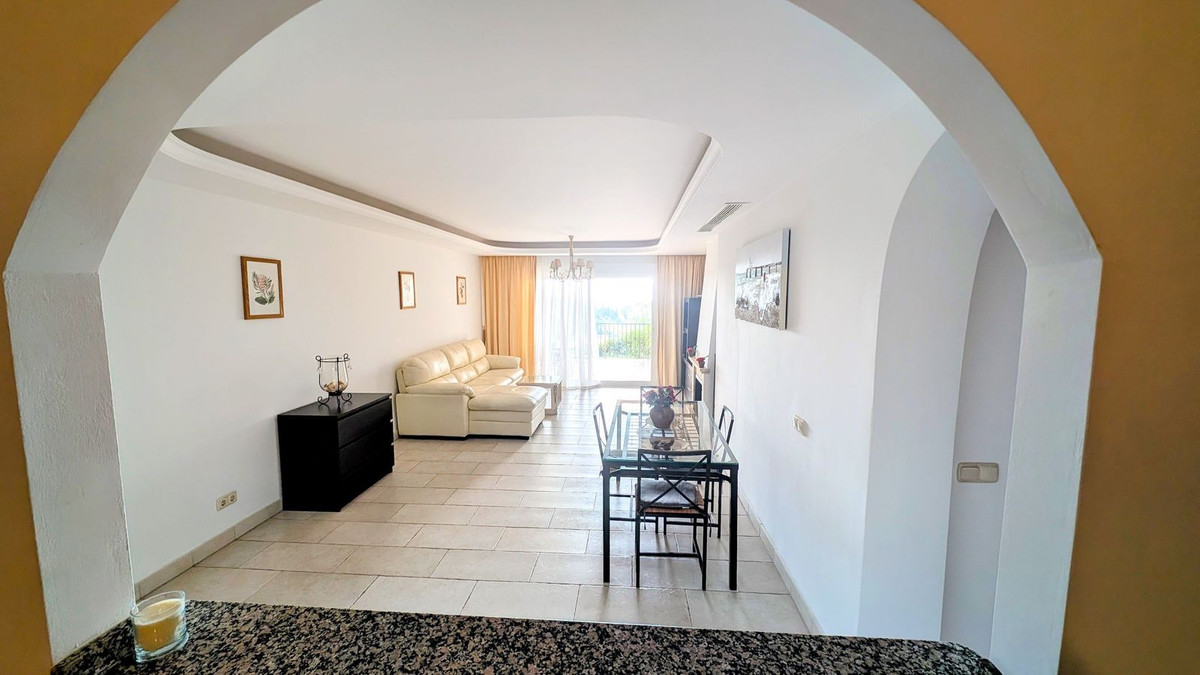 Se vende Apartamento Planta Baja de 2 dormitorios en Costa Del Sol, Málaga, España