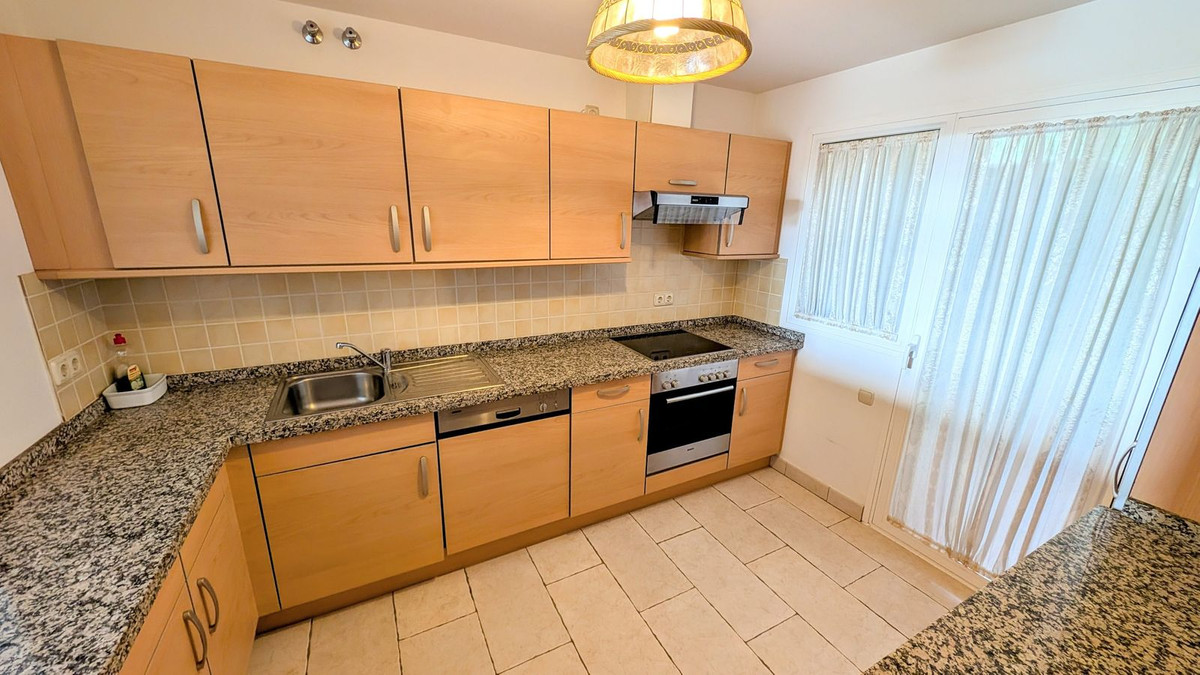 Se vende Apartamento Planta Baja de 2 dormitorios en Costa Del Sol, Málaga, España