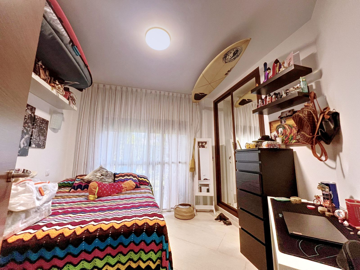 2 Bed Apartment for sale in Calahonda Costa Del Sol, Málaga, Spain