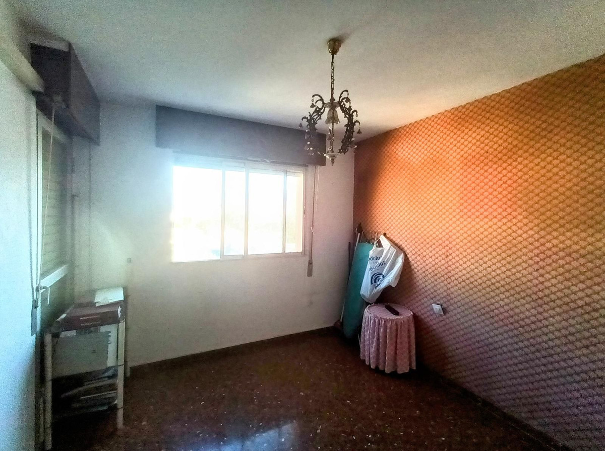 4 Bed Apartment for sale in La Roca Málaga Ciudad, Málaga, Spain