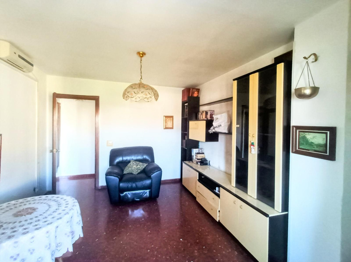 4 Bed Apartment for sale in La Roca Málaga Ciudad, Málaga, Spain