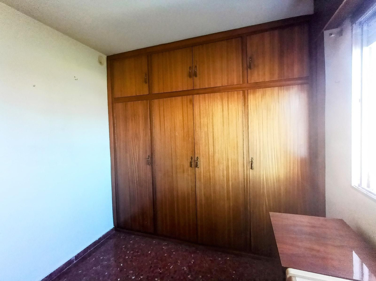 4 Bed Apartment for sale in La Roca Málaga Ciudad, Málaga, Spain