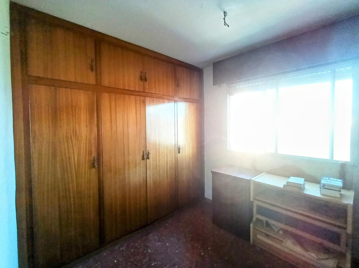 4 Bed Apartment for sale in La Roca Málaga Ciudad, Málaga, Spain