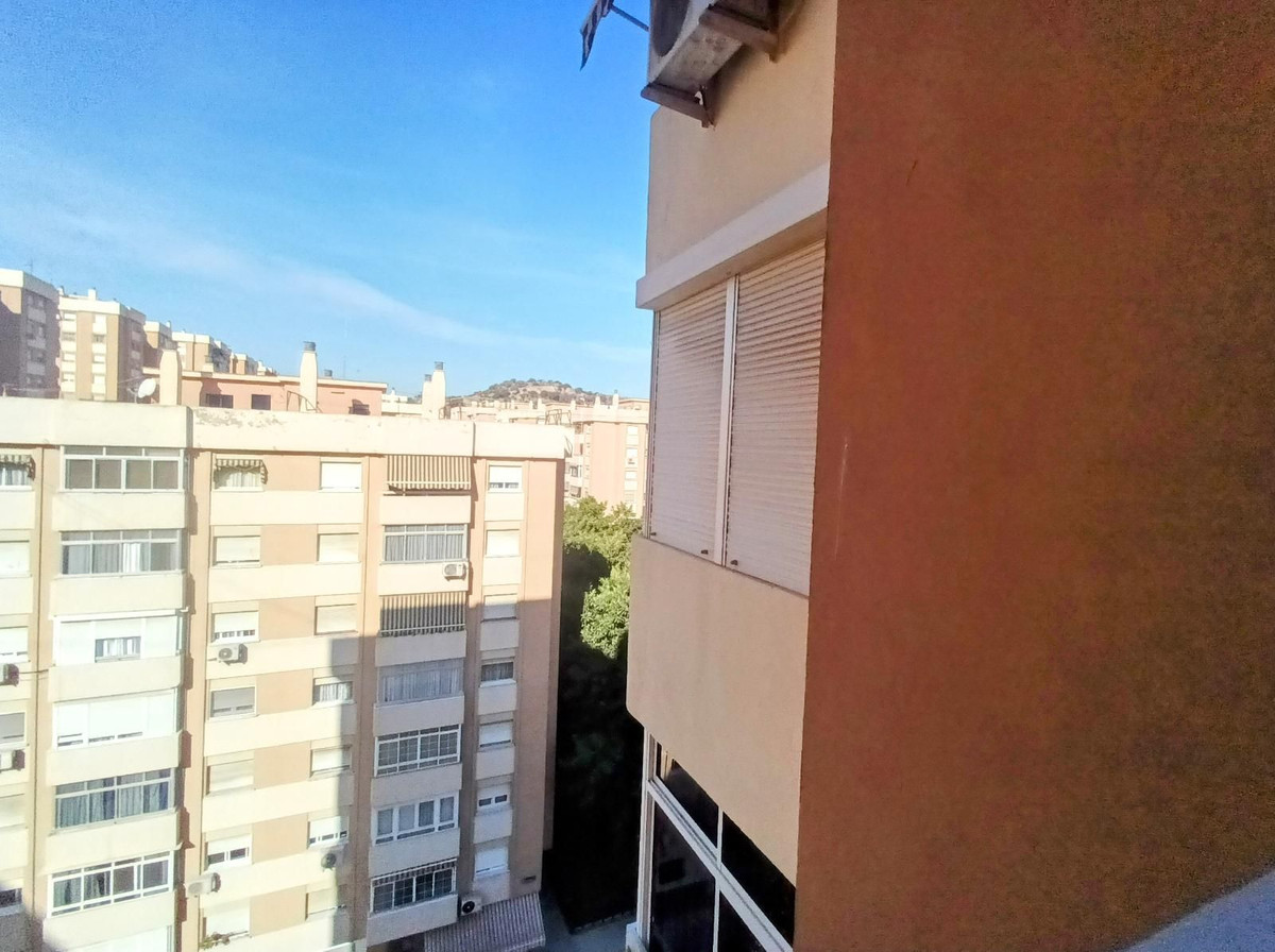 4 Bed Apartment for sale in La Roca Málaga Ciudad, Málaga, Spain
