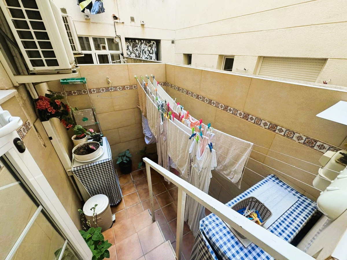 3 Bed Apartment for sale in Las Lagunas Costa Del Sol, Málaga, Spain