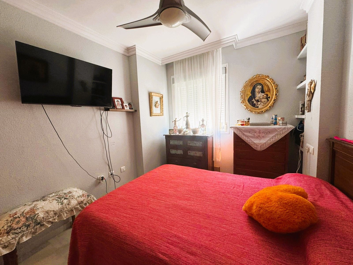 3 Bed Apartment for sale in Las Lagunas Costa Del Sol, Málaga, Spain