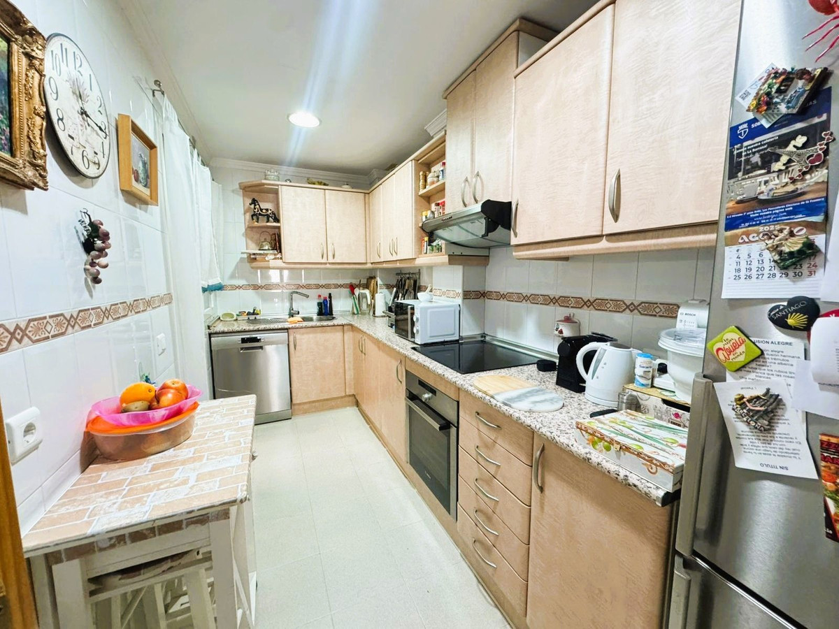 3 Bed Apartment for sale in Las Lagunas Costa Del Sol, Málaga, Spain