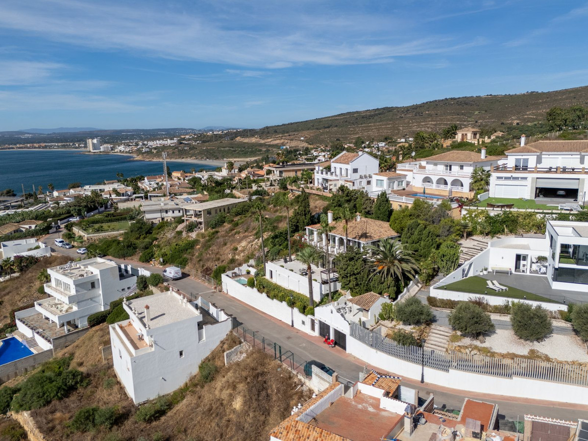 3 Bed Townhouse for sale in Manilva Costa Del Sol, Málaga, Spain