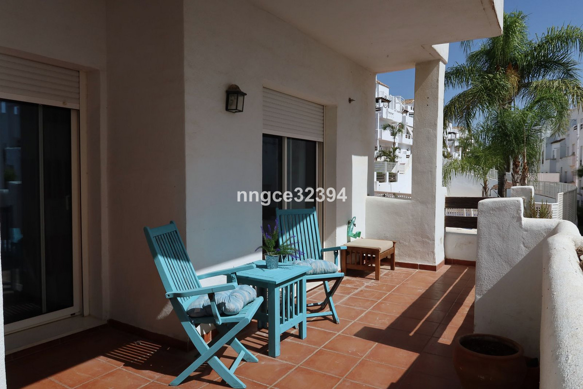 4 Bed Apartment for sale in Estepona Costa Del Sol, Málaga, Spain