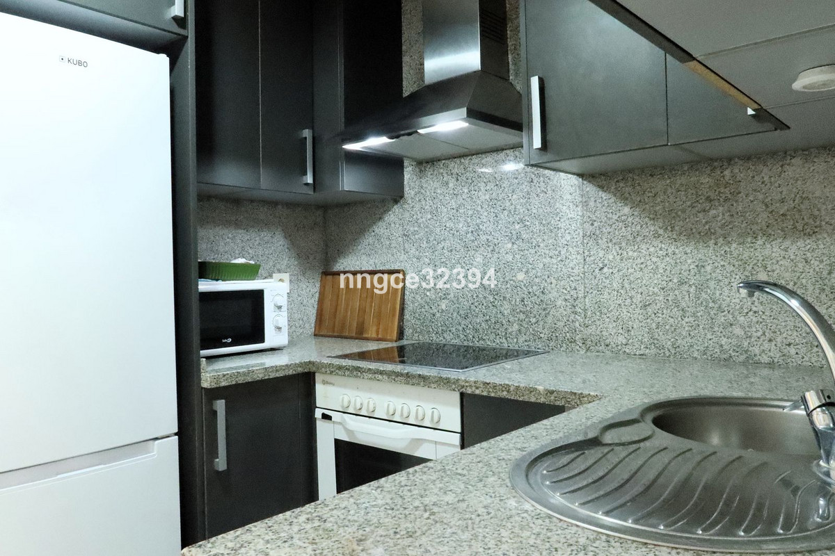 4 Bed Apartment for sale in Estepona Costa Del Sol, Málaga, Spain