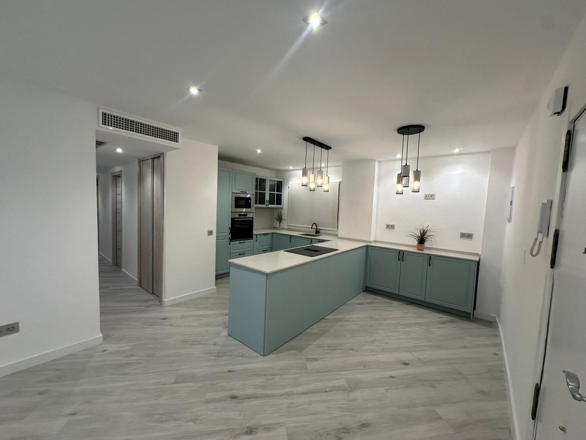 3 Bed Apartment for sale in Malagueta Málaga Ciudad, Málaga, Spain