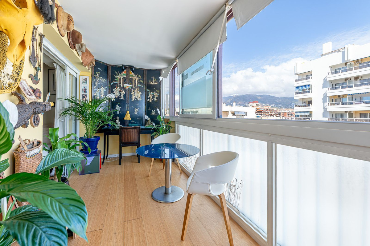 Se vende Apartamento en Planta Última de 3 dormitorios en Costa Del Sol, Málaga, España