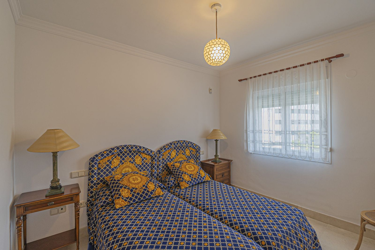 2 Bed Apartment for sale in The Golden Mile Costa Del Sol, Málaga, Spain