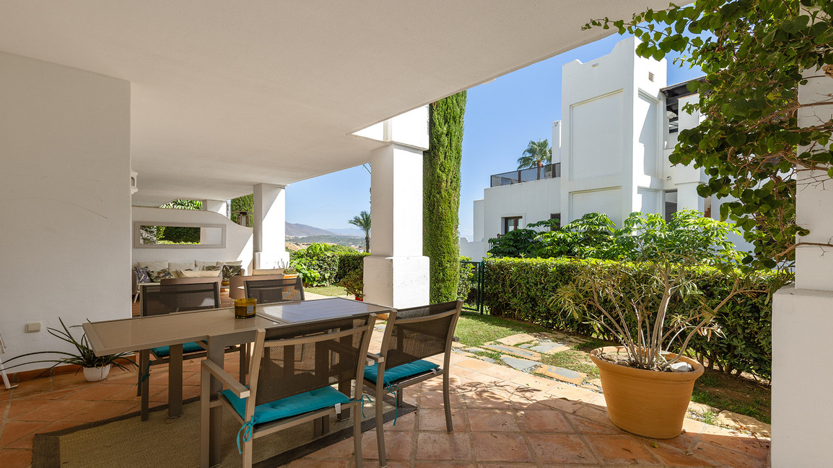 3 Bed Apartment for sale in Casares Costa Del Sol, Málaga, Spain