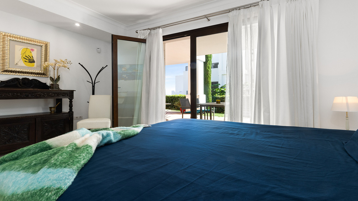 3 Bed Apartment for sale in Casares Costa Del Sol, Málaga, Spain