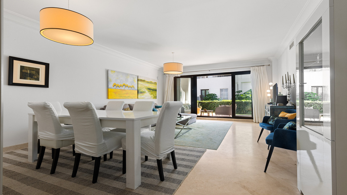 3 Bed Apartment for sale in Casares Costa Del Sol, Málaga, Spain