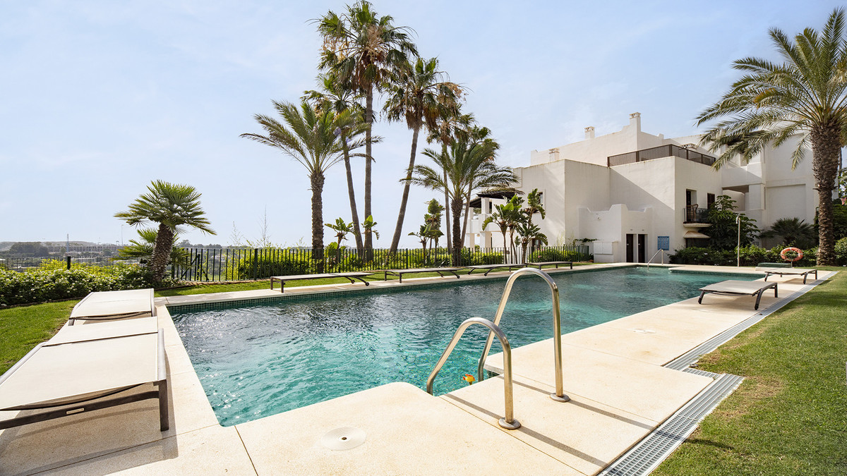 3 Bed Apartment for sale in Casares Costa Del Sol, Málaga, Spain