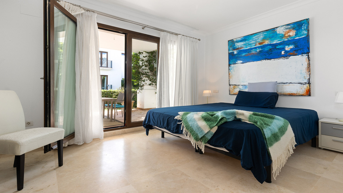 3 Bed Apartment for sale in Casares Costa Del Sol, Málaga, Spain