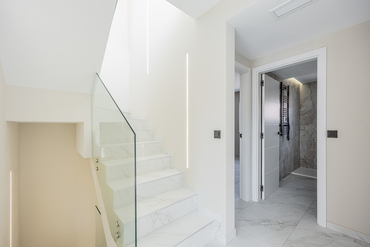 4 Bed Townhouse for sale in Rojales Costa Blanca, Alicante, Spain
