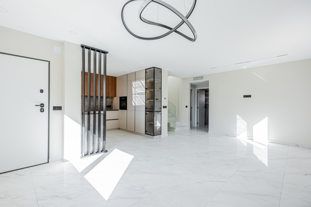 4 Bed Townhouse for sale in Rojales Costa Blanca, Alicante, Spain