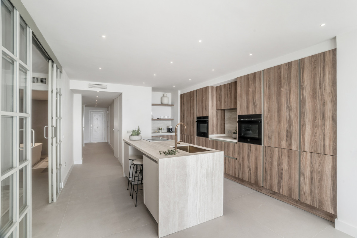 Se vende Apartamento Planta Baja de 3 dormitorios en Costa Del Sol, Málaga, España