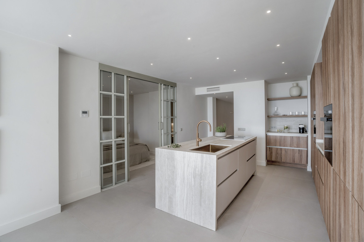 Se vende Apartamento Planta Baja de 3 dormitorios en Costa Del Sol, Málaga, España