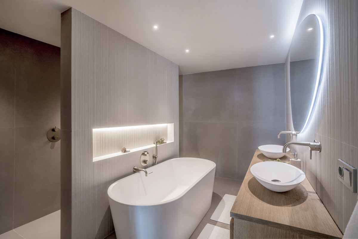 Se vende Apartamento Planta Baja de 3 dormitorios en Costa Del Sol, Málaga, España