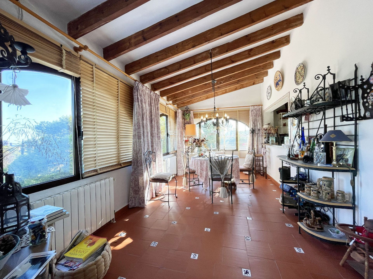 5 Bed Townhouse for sale in Calpe Costa Blanca, Alicante, Spain