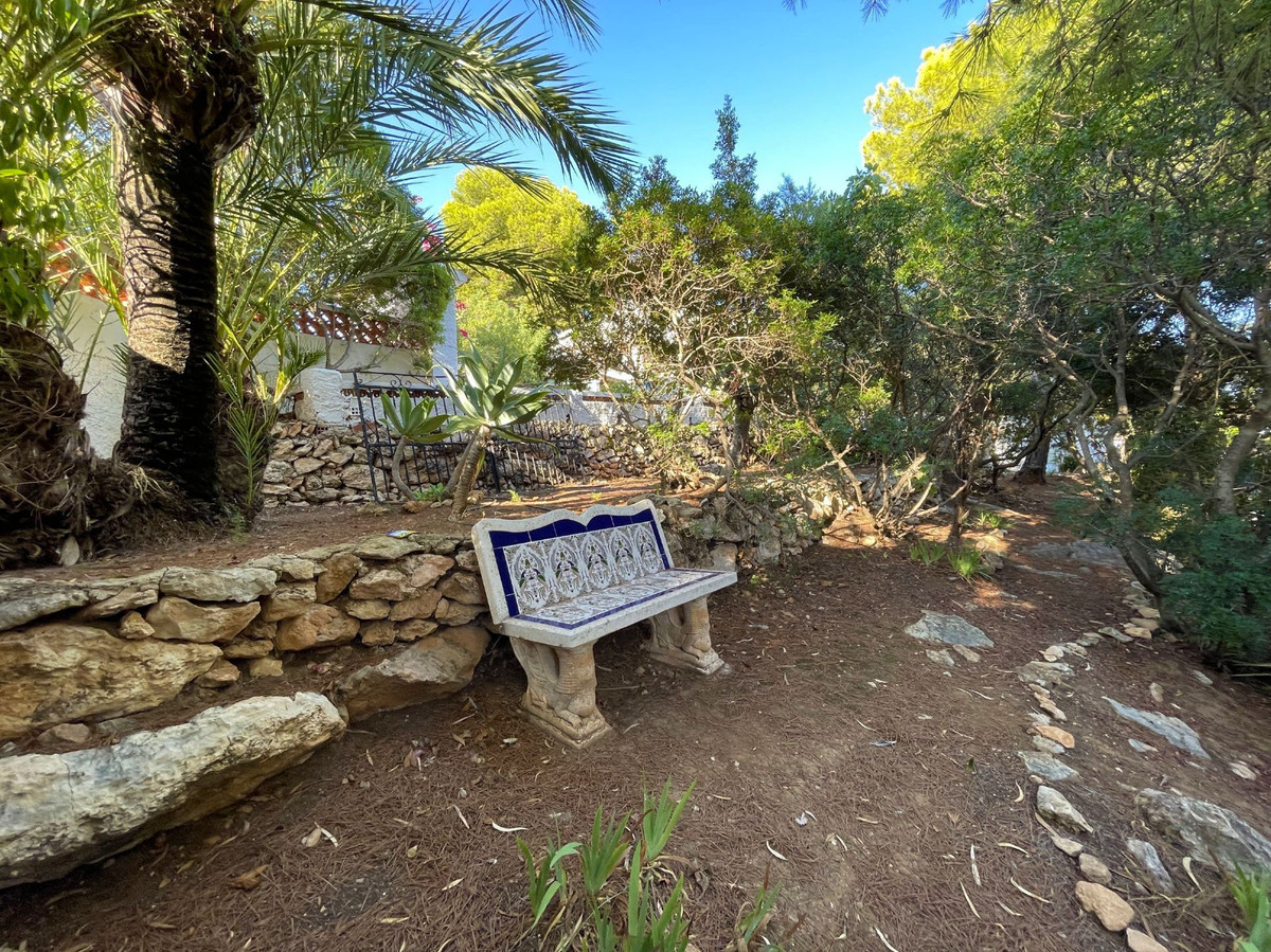 5 Bed Townhouse for sale in Calpe Costa Blanca, Alicante, Spain