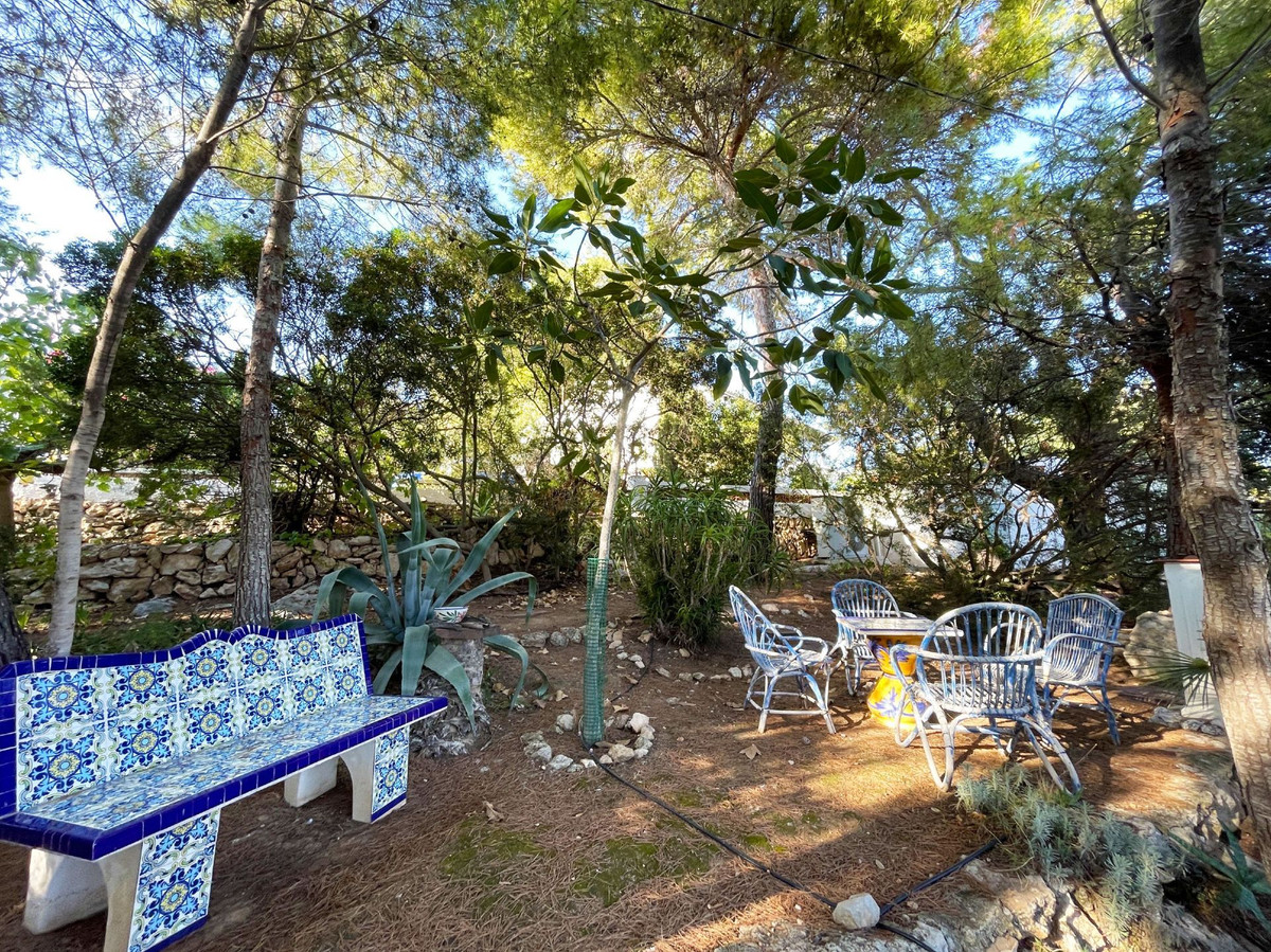 5 Bed Townhouse for sale in Calpe Costa Blanca, Alicante, Spain