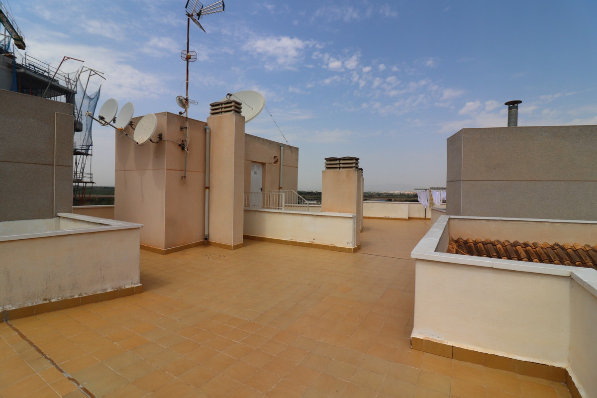 Se vende Apartamento Planta Media de 2 dormitorios en Costa Blanca, Alicante, España
