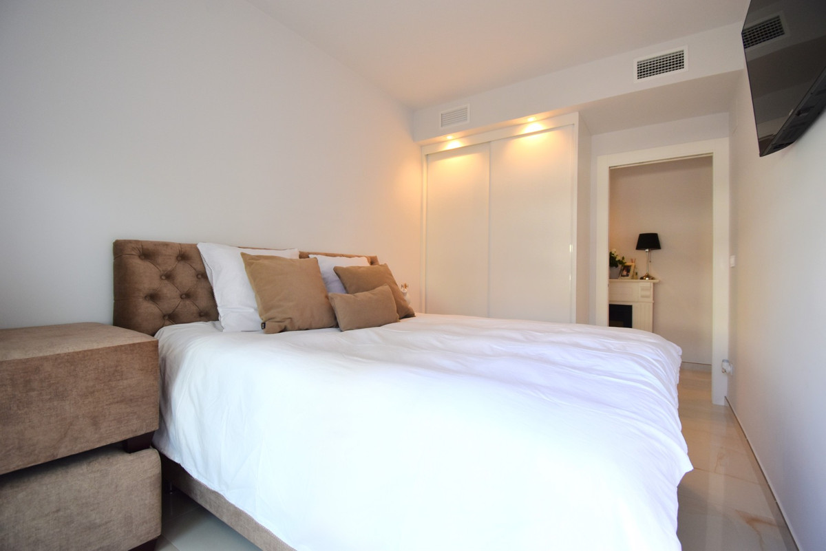 Se vende Apartamento Planta Media de 3 dormitorios en Costa Blanca, Alicante, España