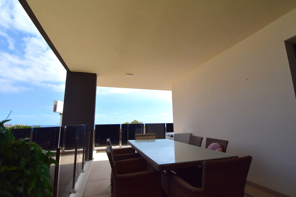 Se vende Apartamento Planta Media de 3 dormitorios en Costa Blanca, Alicante, España