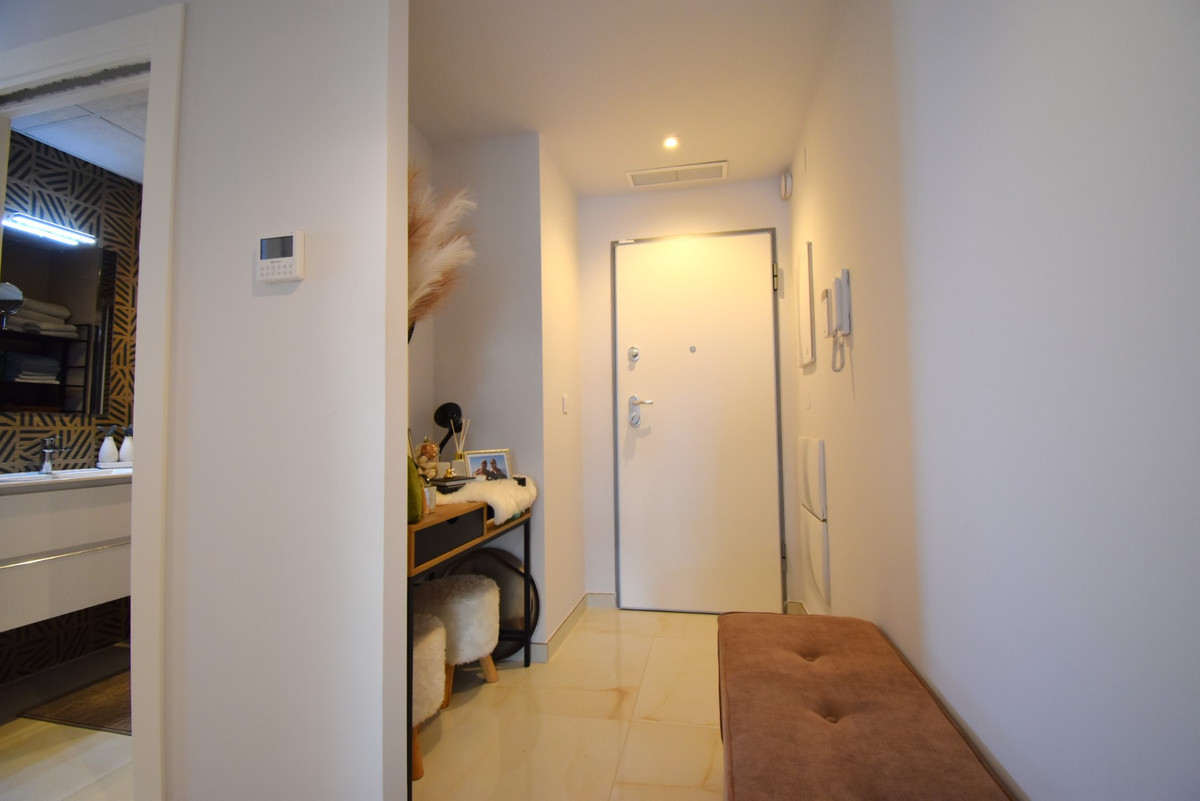 Se vende Apartamento Planta Media de 3 dormitorios en Costa Blanca, Alicante, España