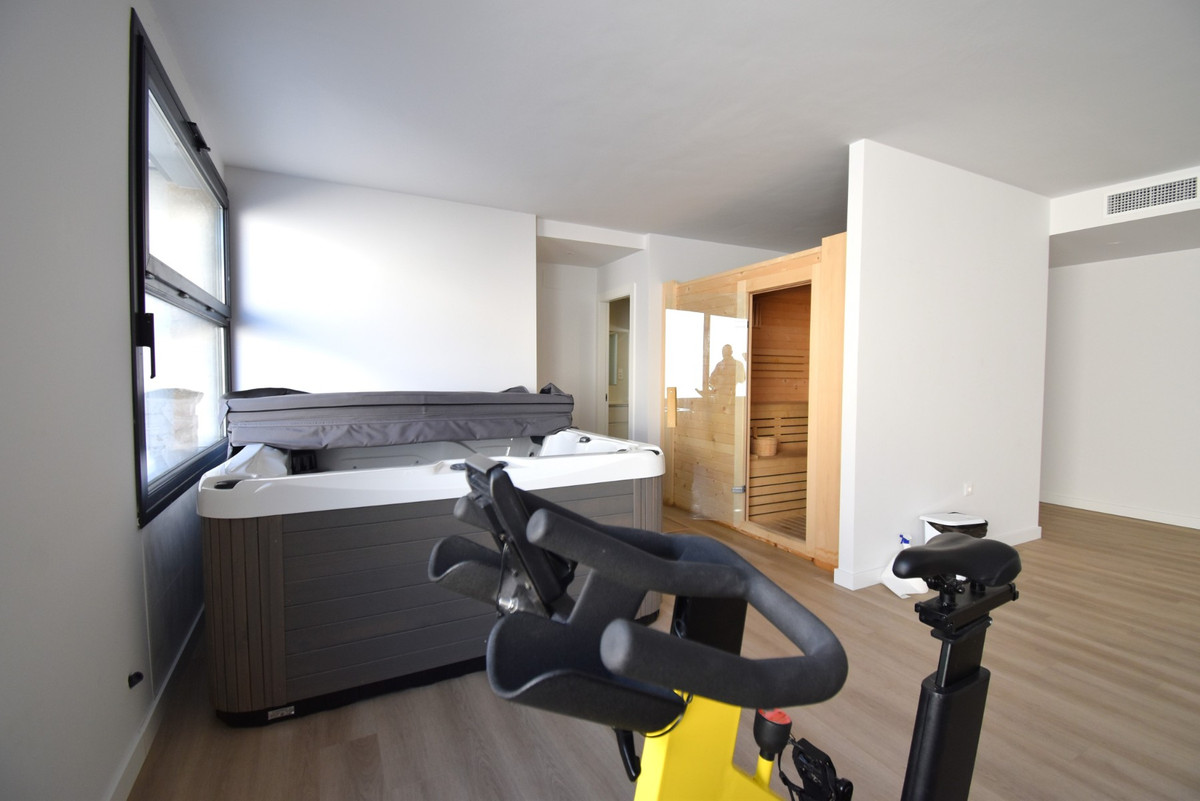 Se vende Apartamento Planta Media de 3 dormitorios en Costa Blanca, Alicante, España