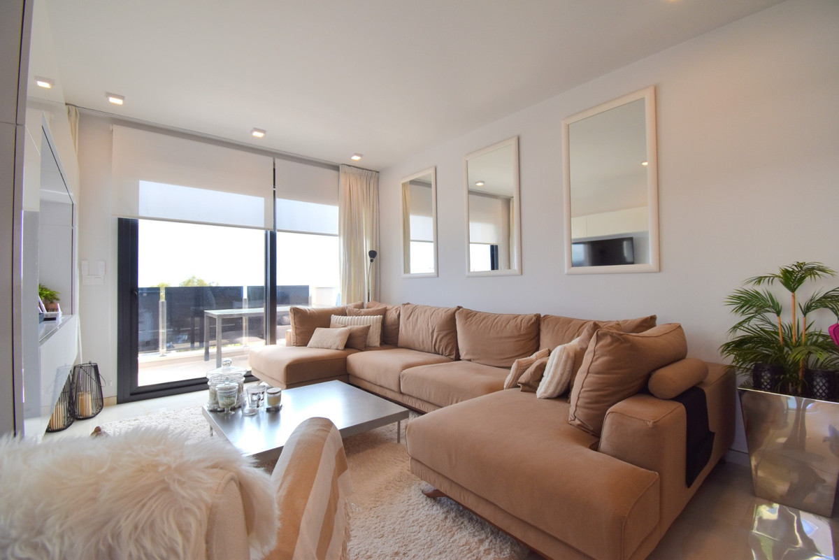 Se vende Apartamento Planta Media de 3 dormitorios en Costa Blanca, Alicante, España