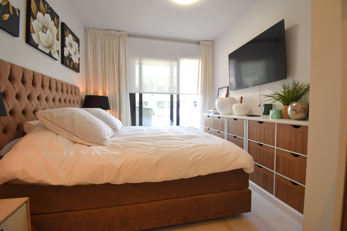 Se vende Apartamento Planta Media de 3 dormitorios en Costa Blanca, Alicante, España