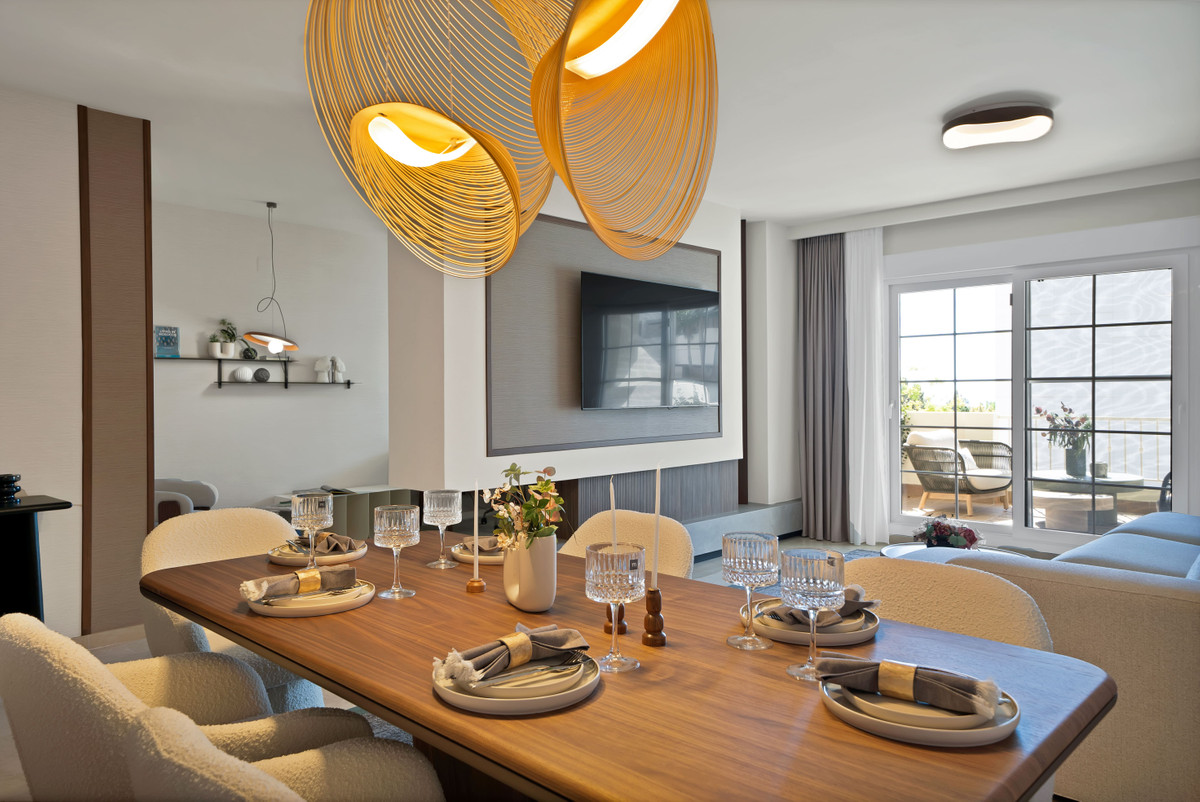 Se vende Apartamento Planta Media de 2 dormitorios en Costa Del Sol, Málaga, España