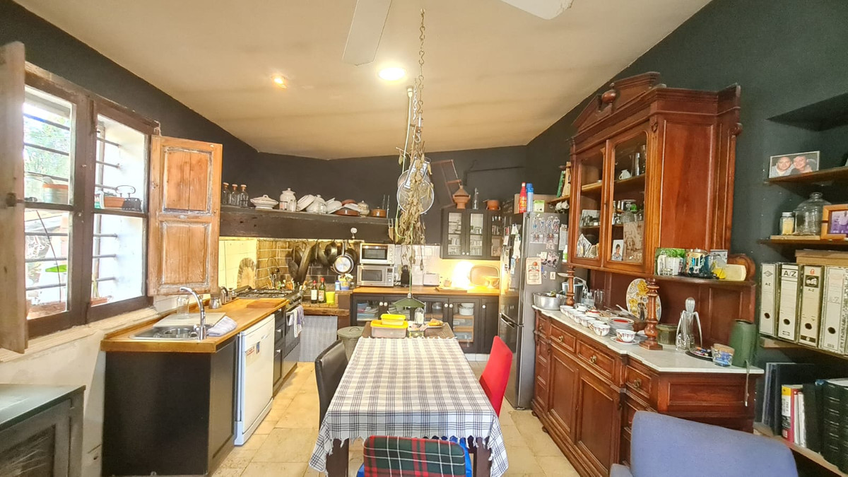 6 Bed Townhouse for sale in Monforte Del Cid Costa Blanca, Alicante, Spain