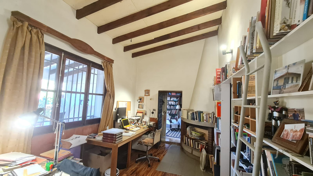 6 Bed Townhouse for sale in Monforte Del Cid Costa Blanca, Alicante, Spain