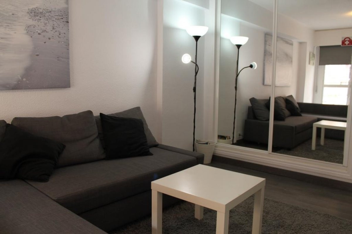 Se vende Apartamento Planta Media de 1 dormitorios en Costa Del Sol, Málaga, España