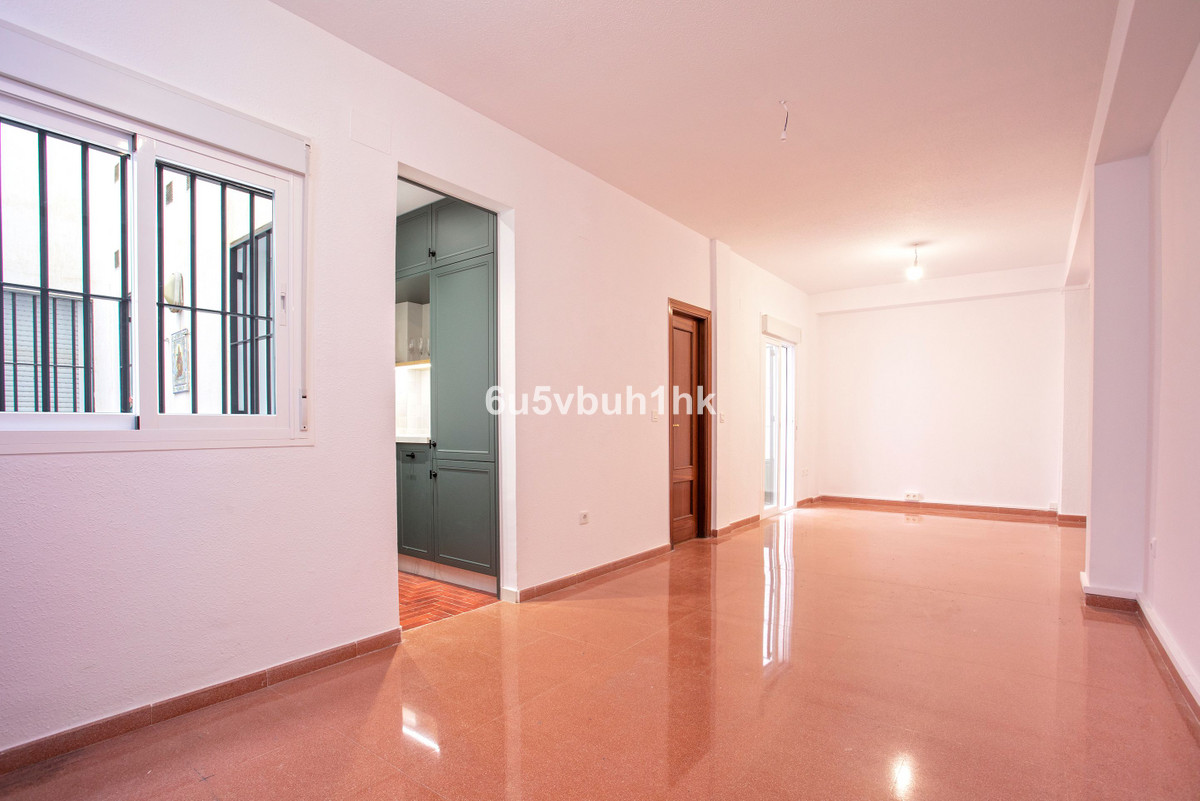 Se vende Apartamento Planta Baja de 1 dormitorios en Costa Del Sol, Málaga, España