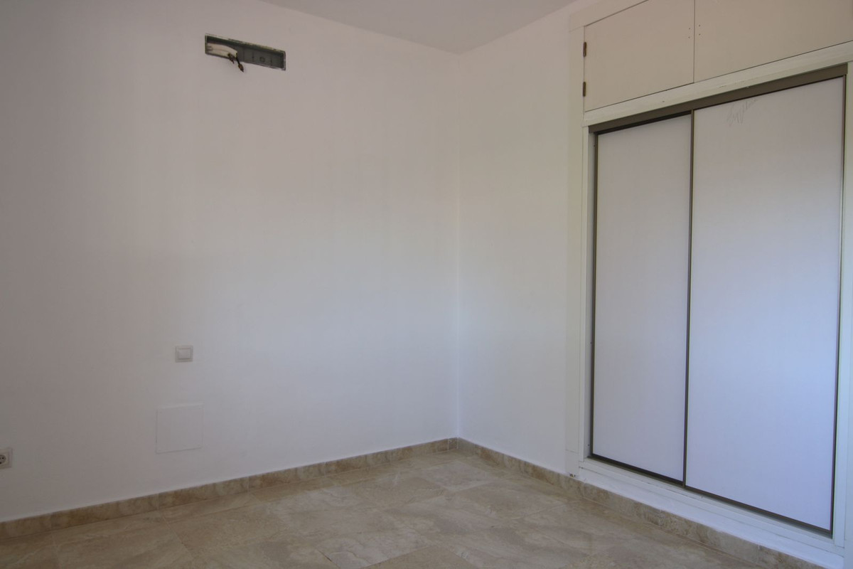 Se vende Villa - Chalet de 3 dormitorios en Costa Del Sol, Málaga, España